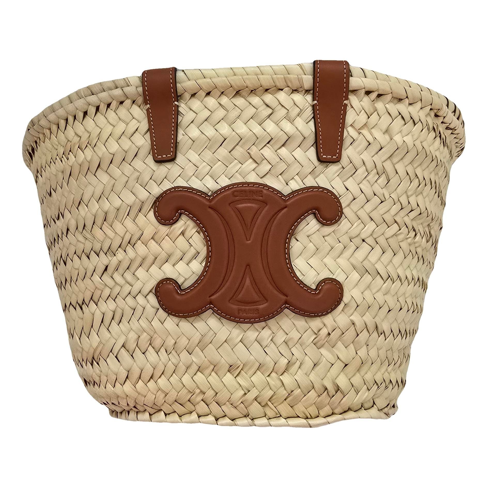 Triomphe leather tote