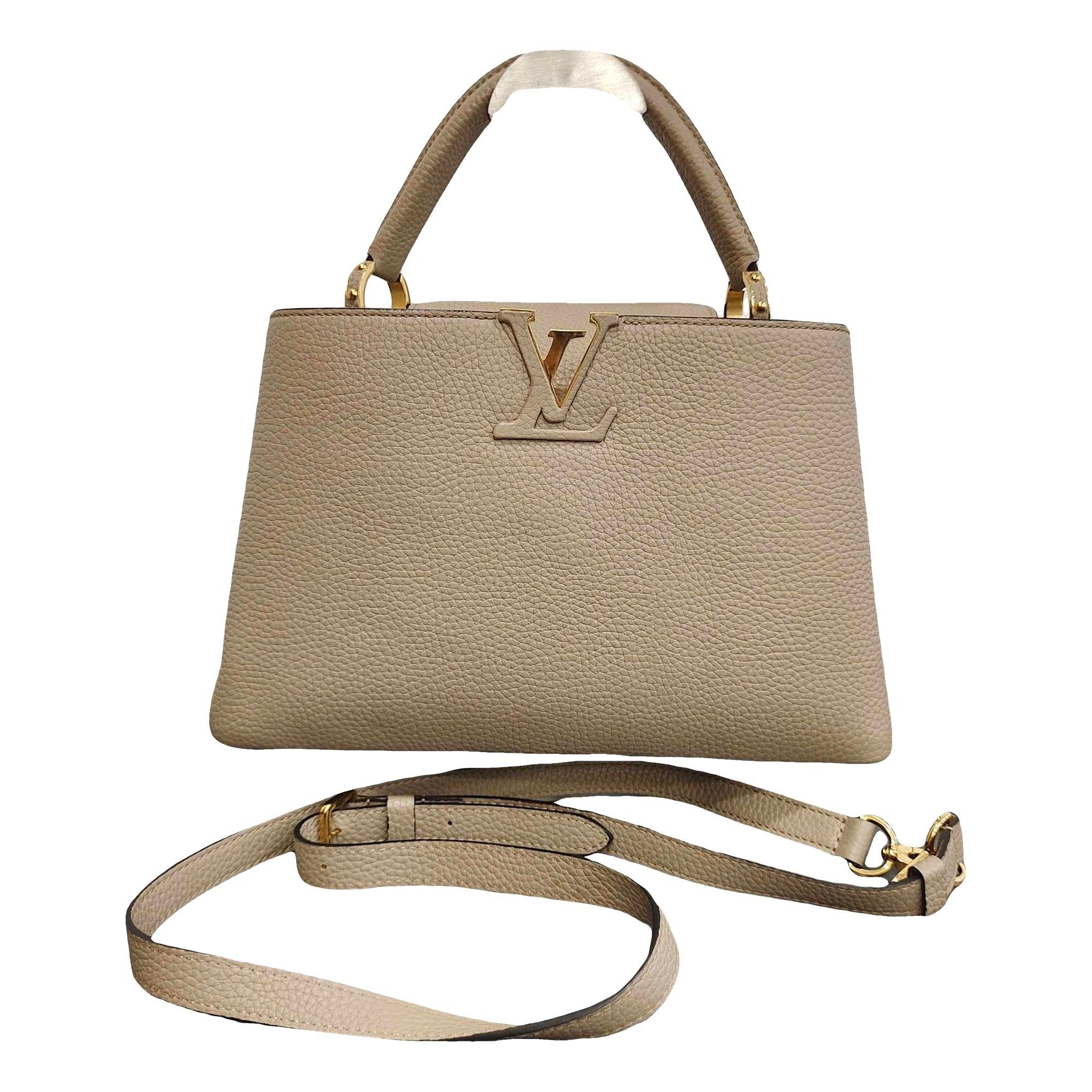 Capucines leather handbag