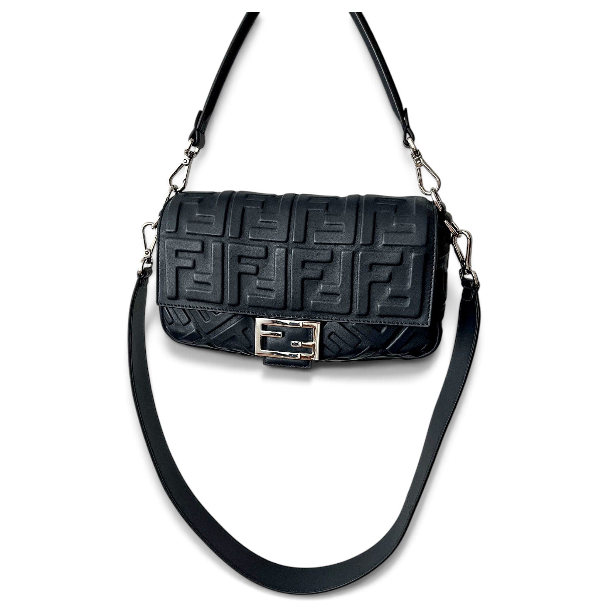 Baguette leather handbag