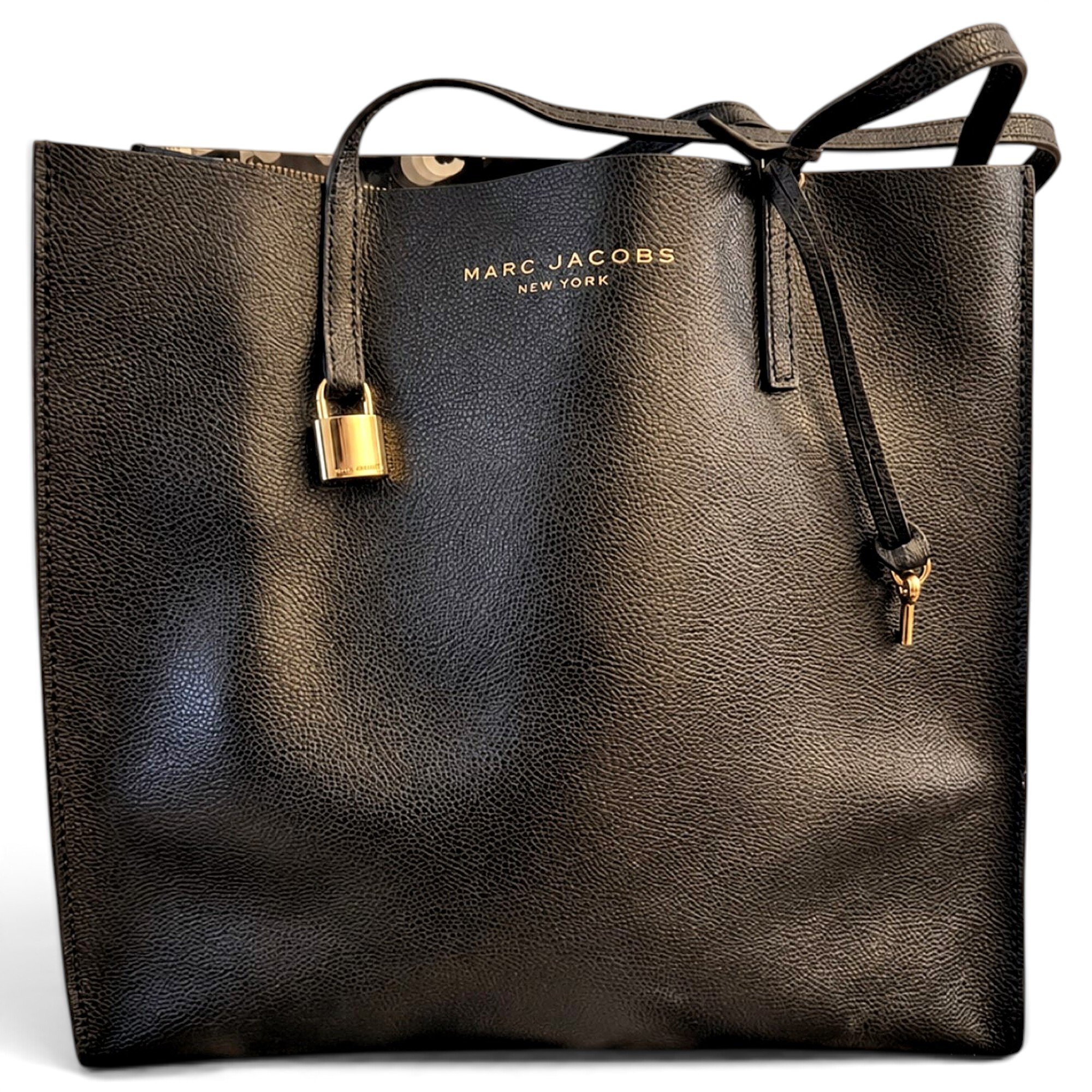 Leather tote