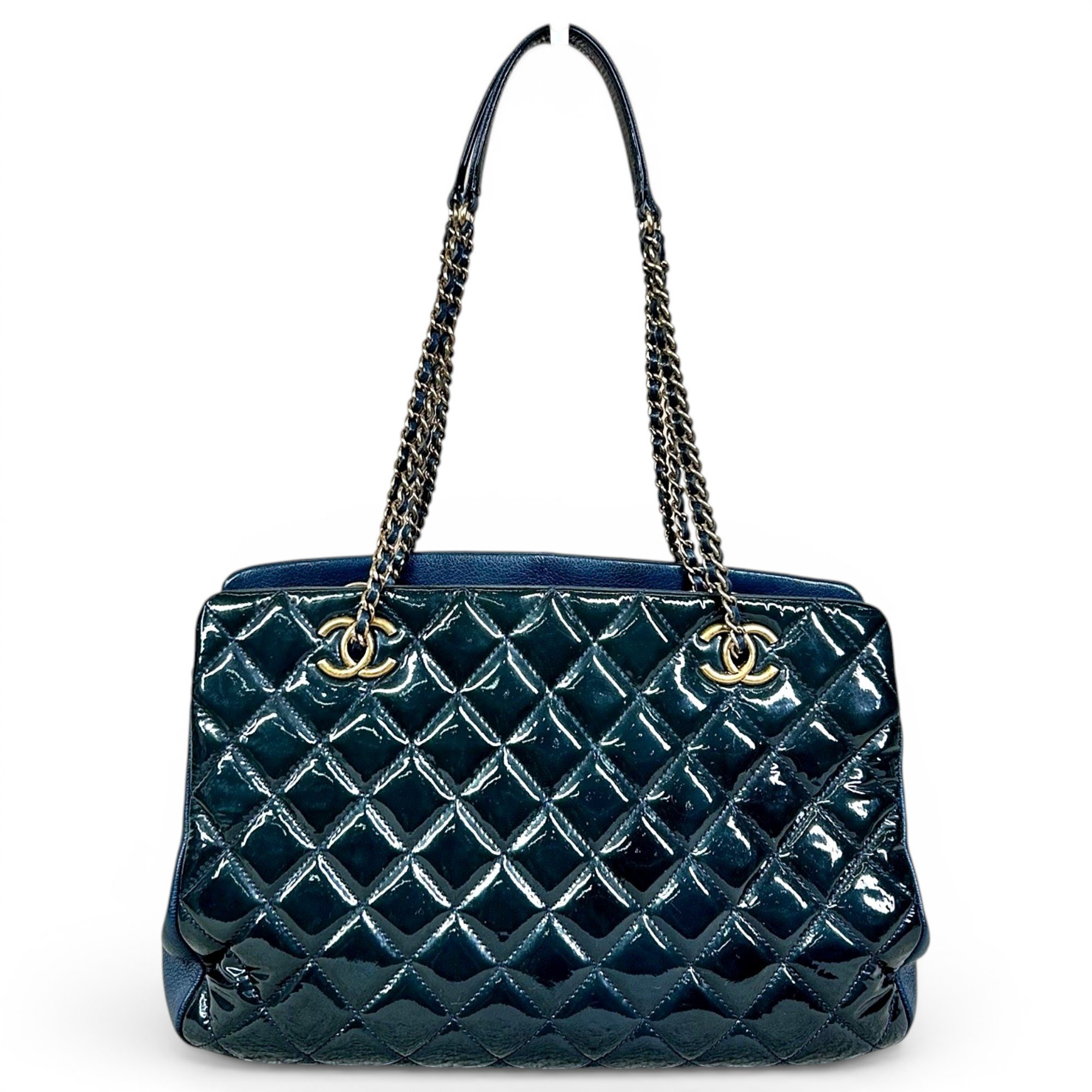 Mademoiselle patent leather handbag