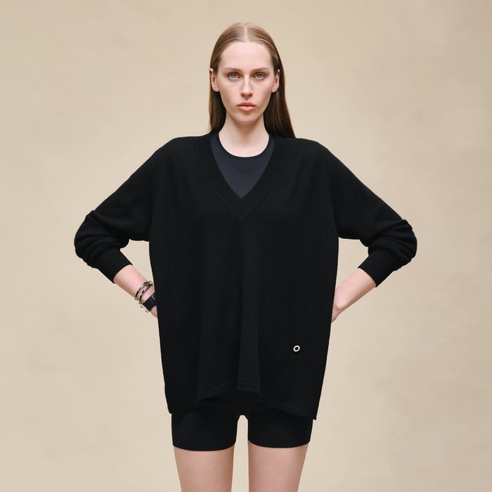 Noir Cashmere Long-sleeve Sweater