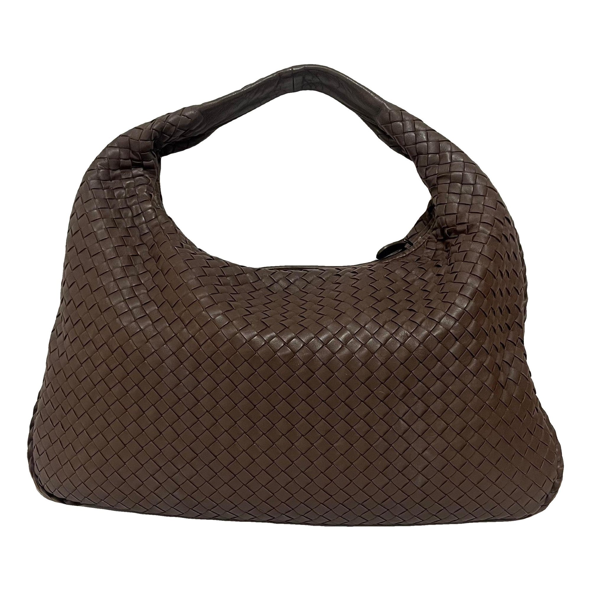 Veneta leather handbag