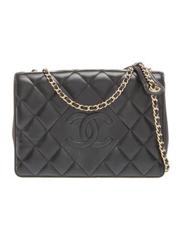 Diamond CC Quilt Flap Bag
