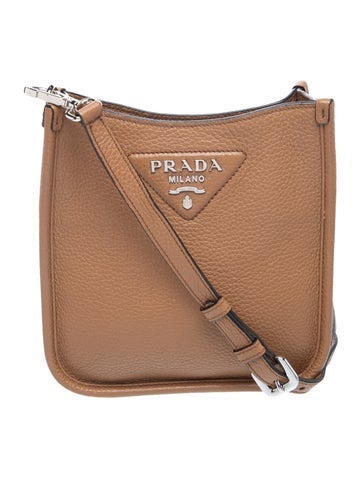 Vitello Daino Leather Crossbody Bag