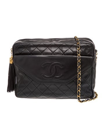 Quilted Tassel Camera Bag