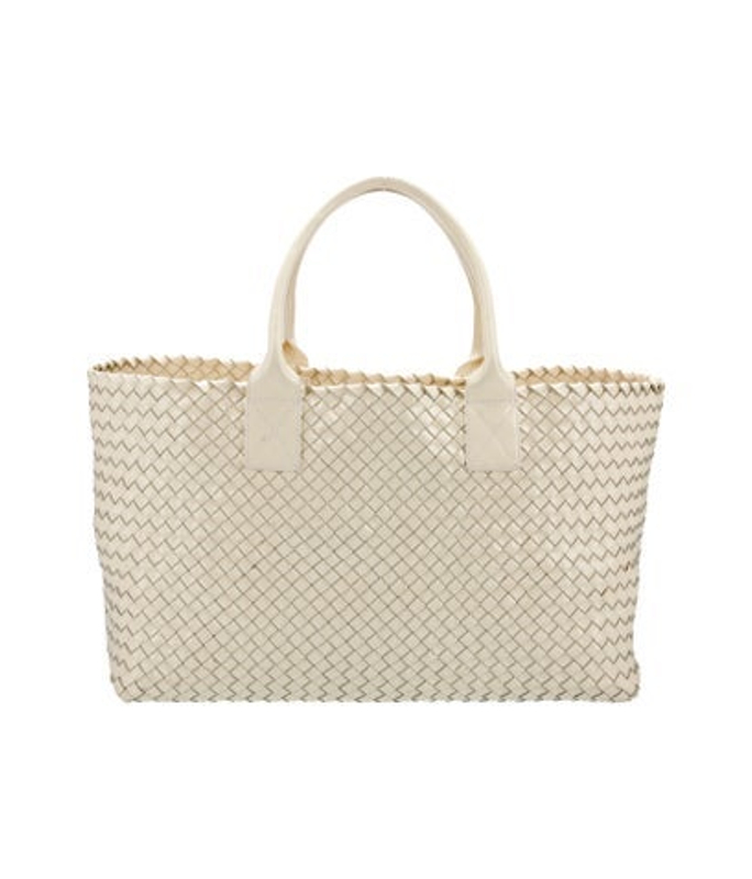 Bottega Veneta Veneta Intrecciato Cabat Medium