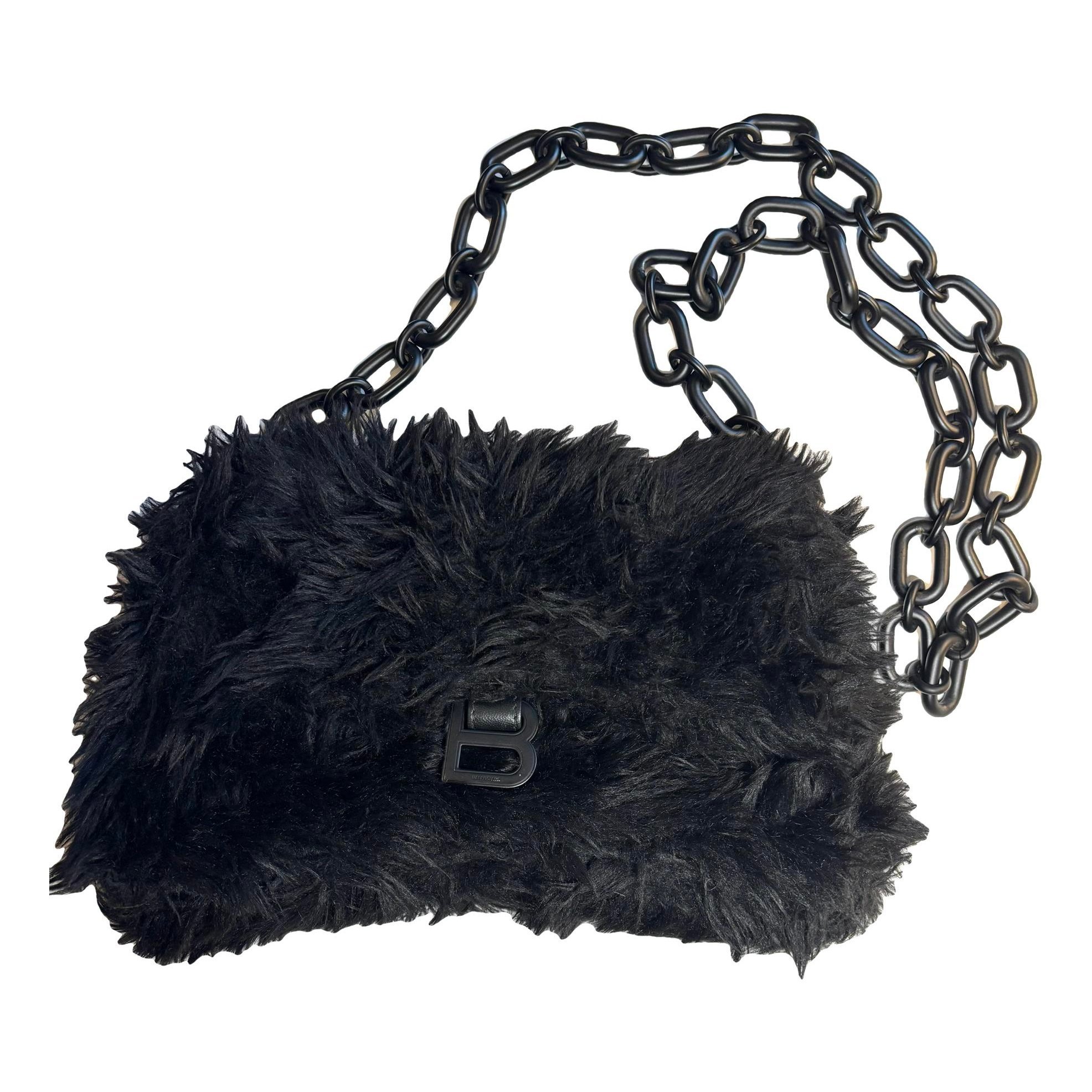Crush leather handbag