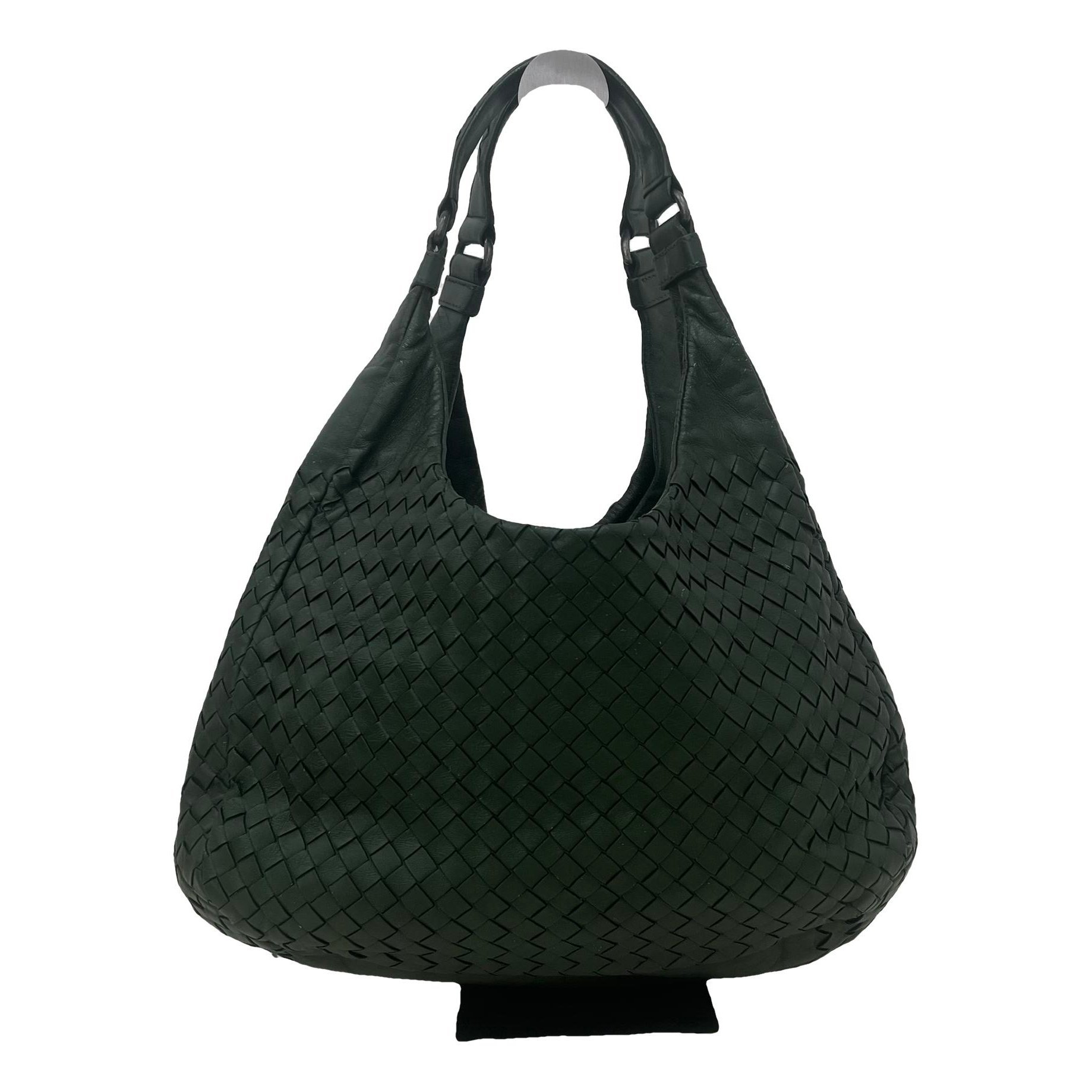 Veneta leather handbag