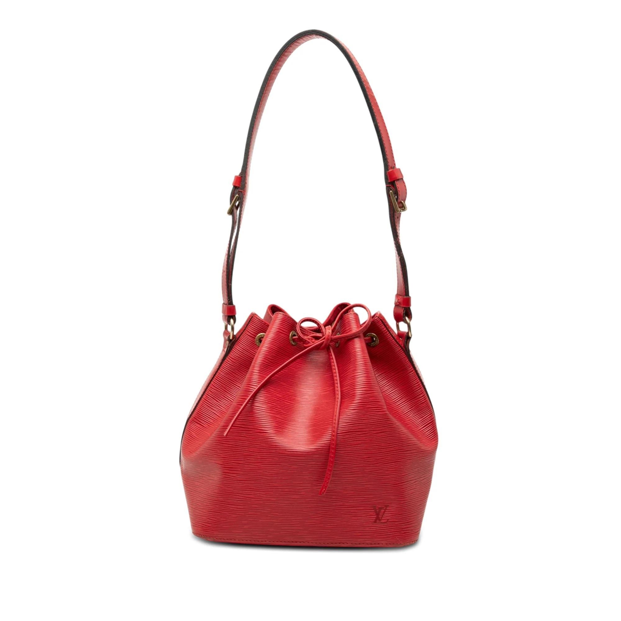 Noé leather handbag