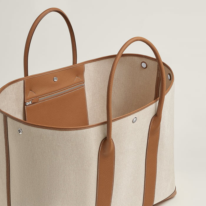 Garden Party Voyage 49 Bag