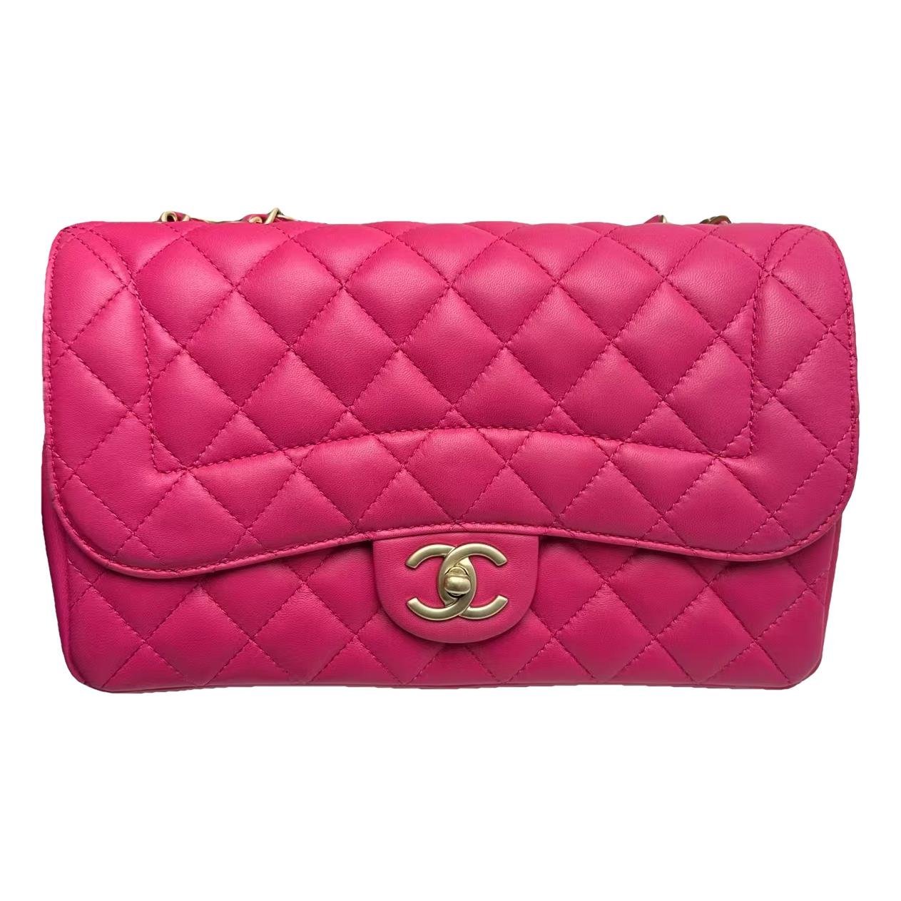 Timeless/Classique leather crossbody bag