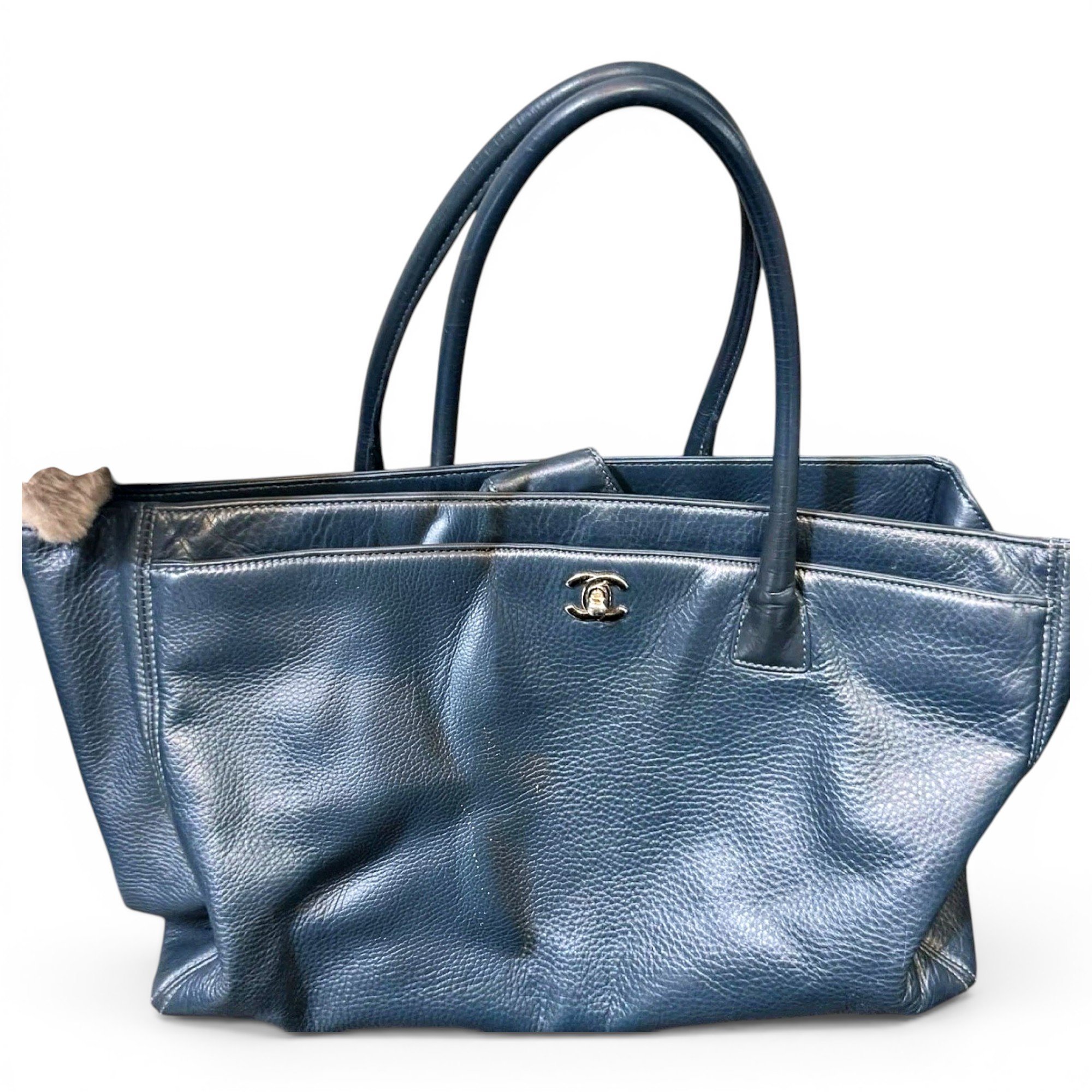 Executive leather tote