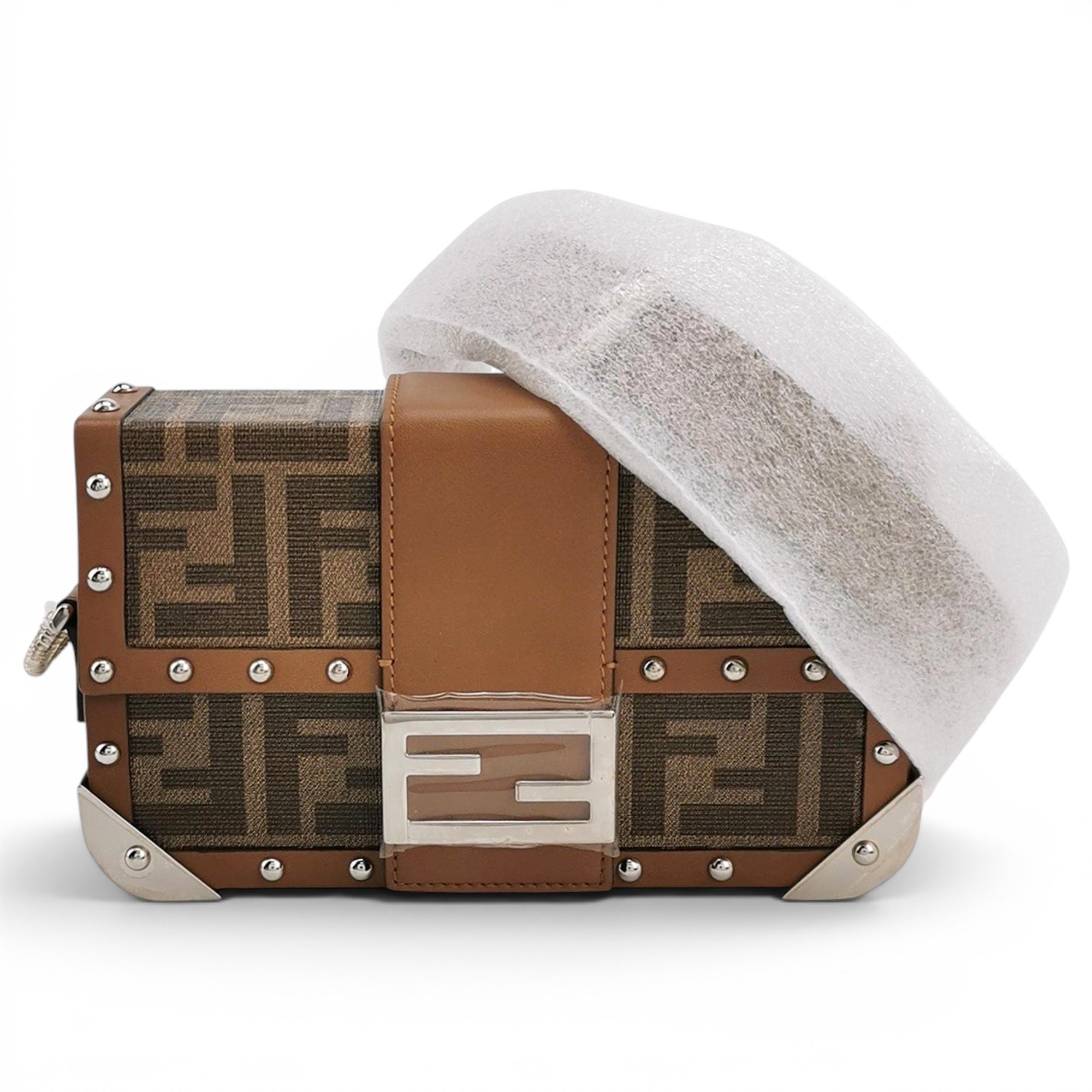 Baguette handbag