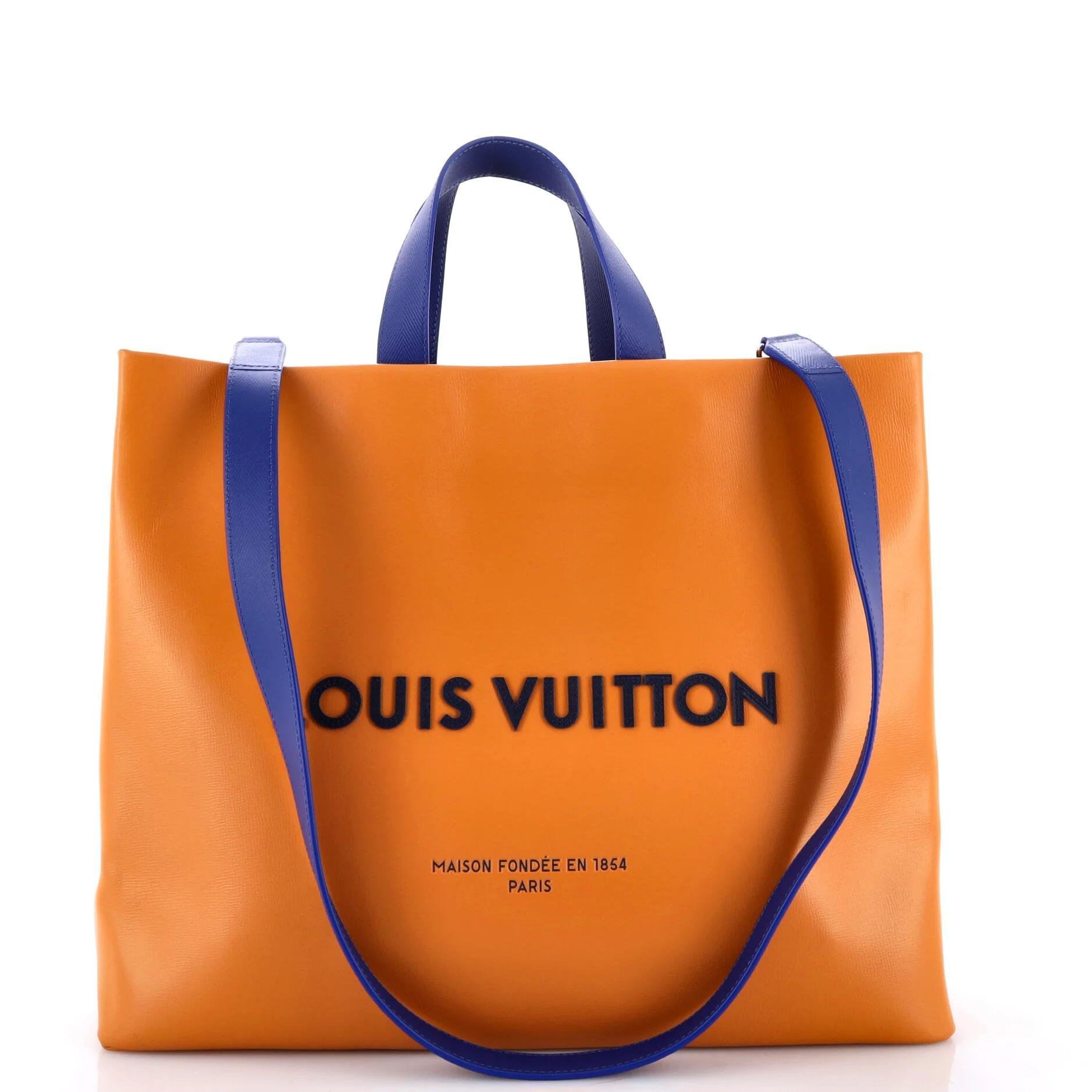 Leather tote