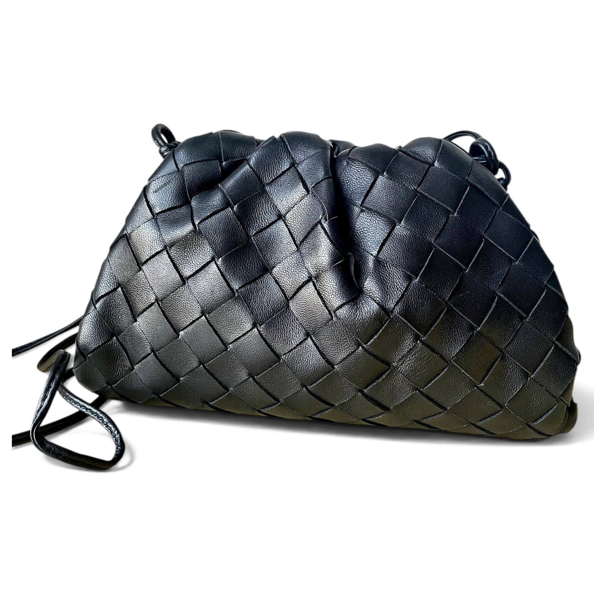 Pouch leather handbag
