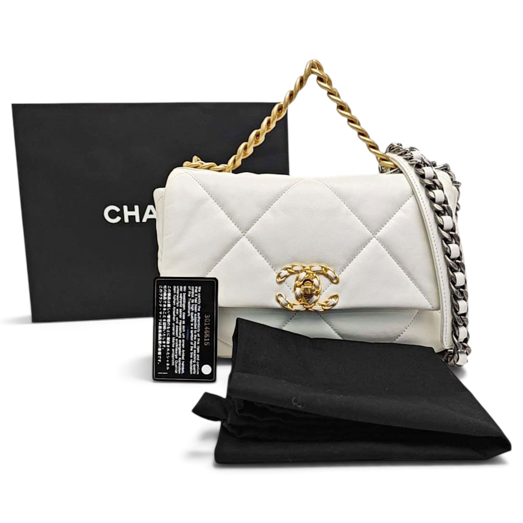 Chanel 19 leather handbag