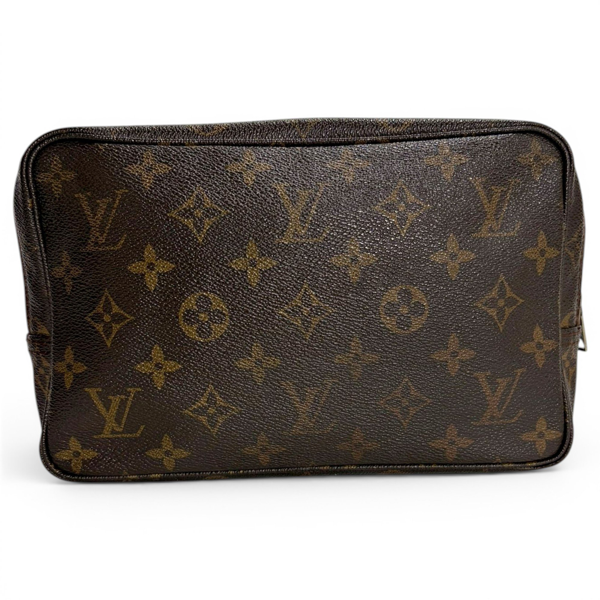 Leather clutch bag