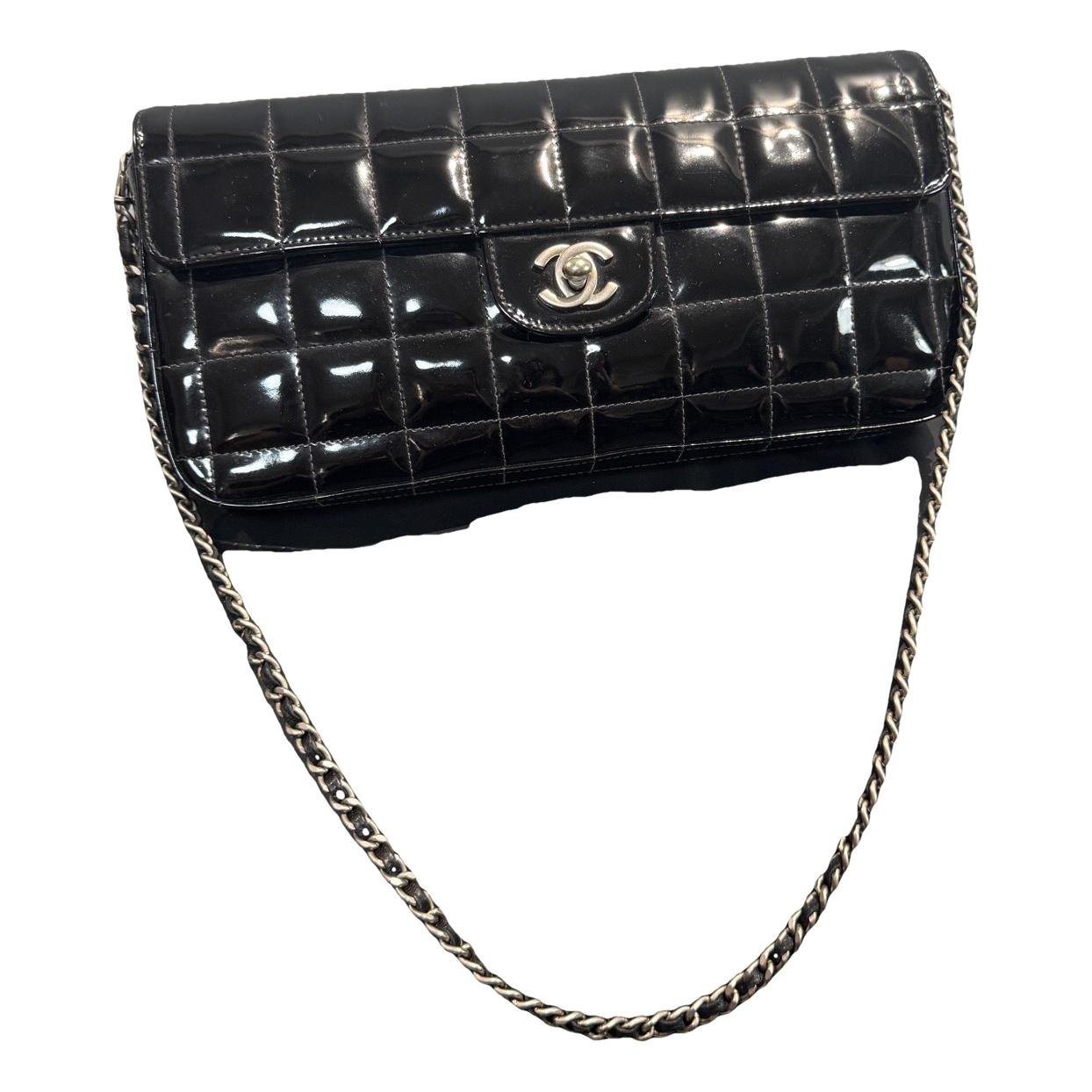 Chanel Leather handbag