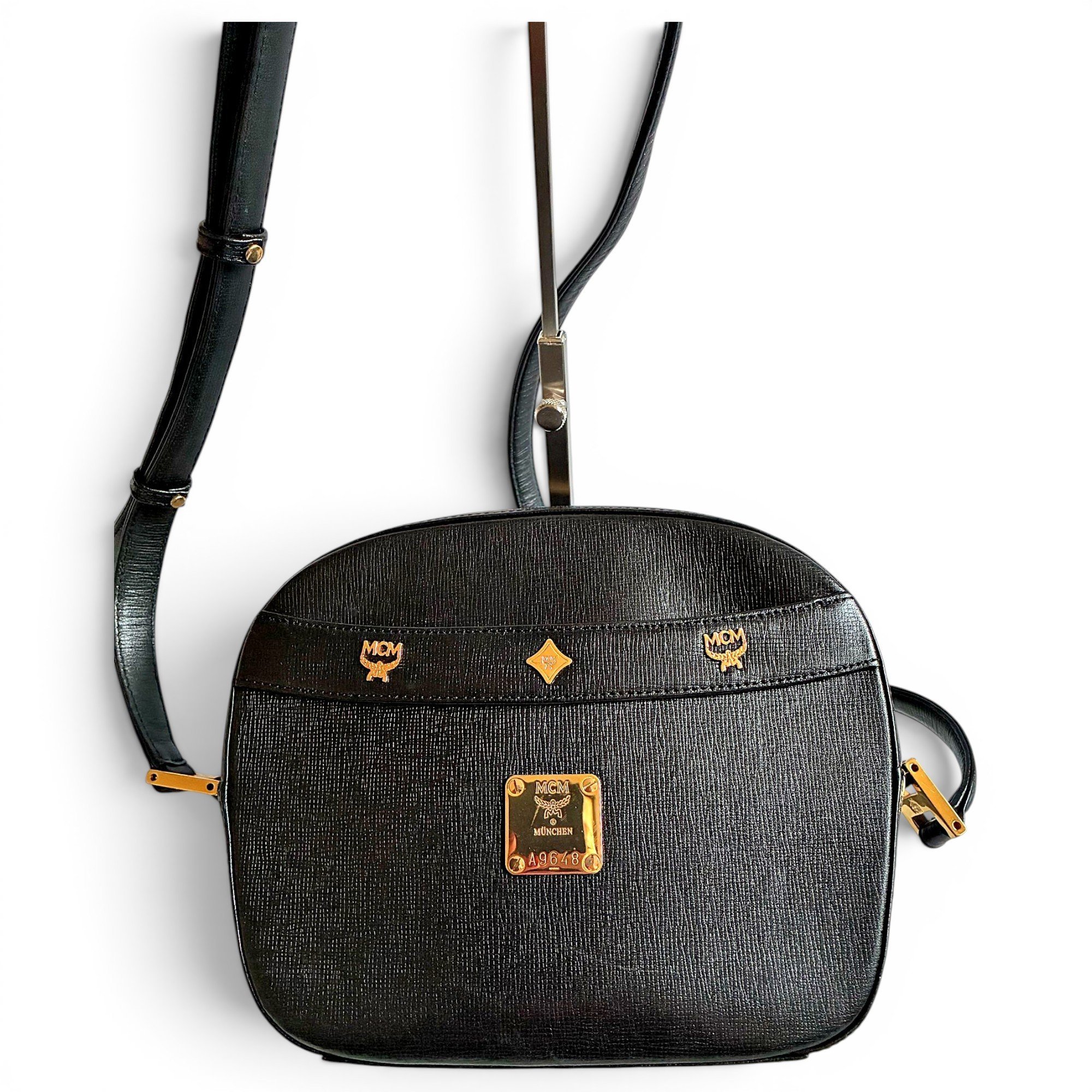 Leather crossbody bag