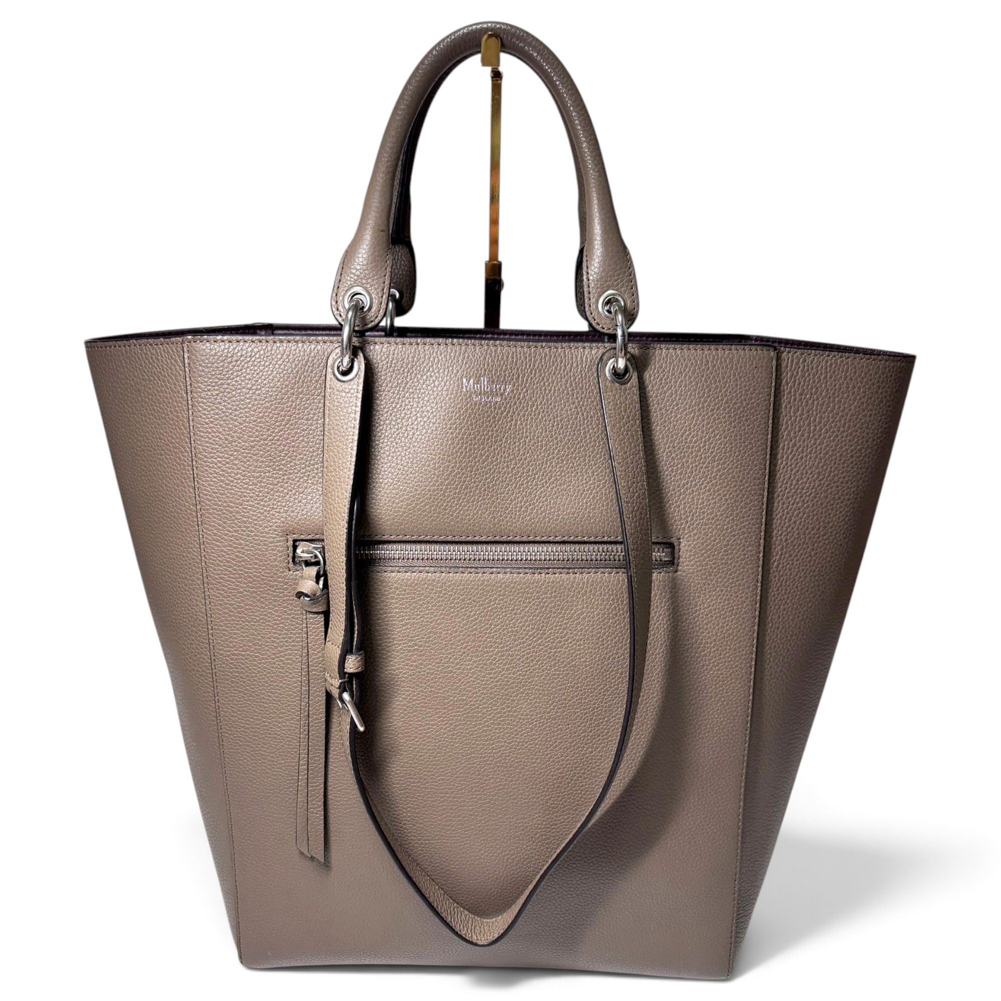 Leather tote