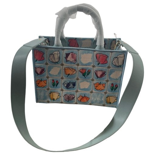Tote