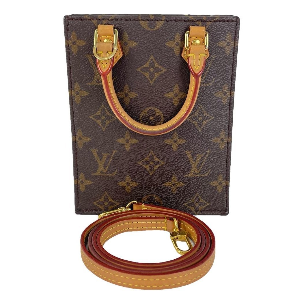 Plat leather crossbody bag