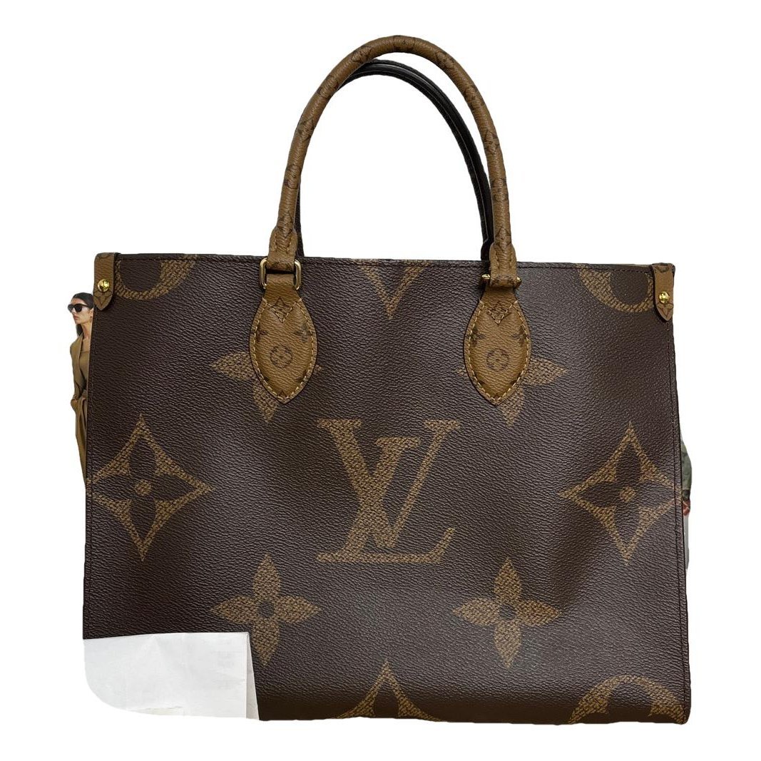 Onthego leather tote