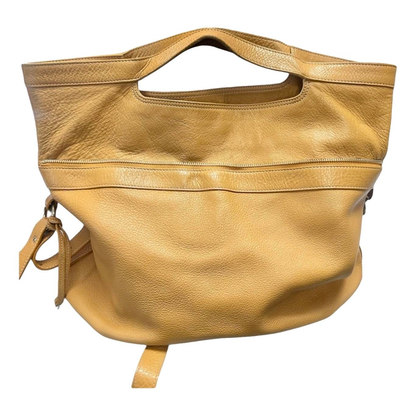 Leather handbag