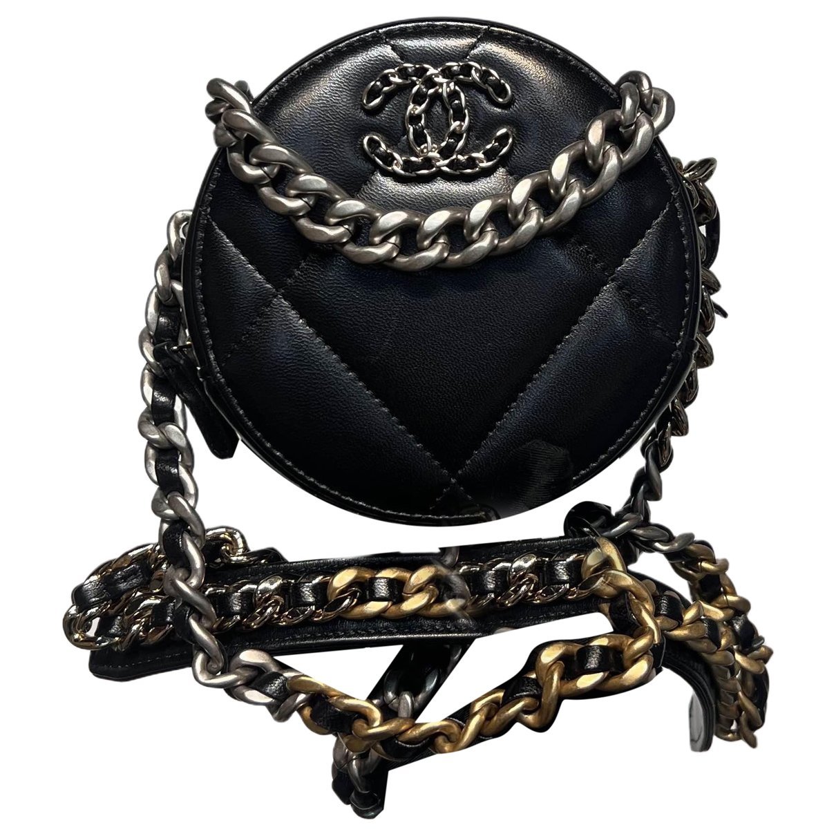 Chanel 19 leather handbag