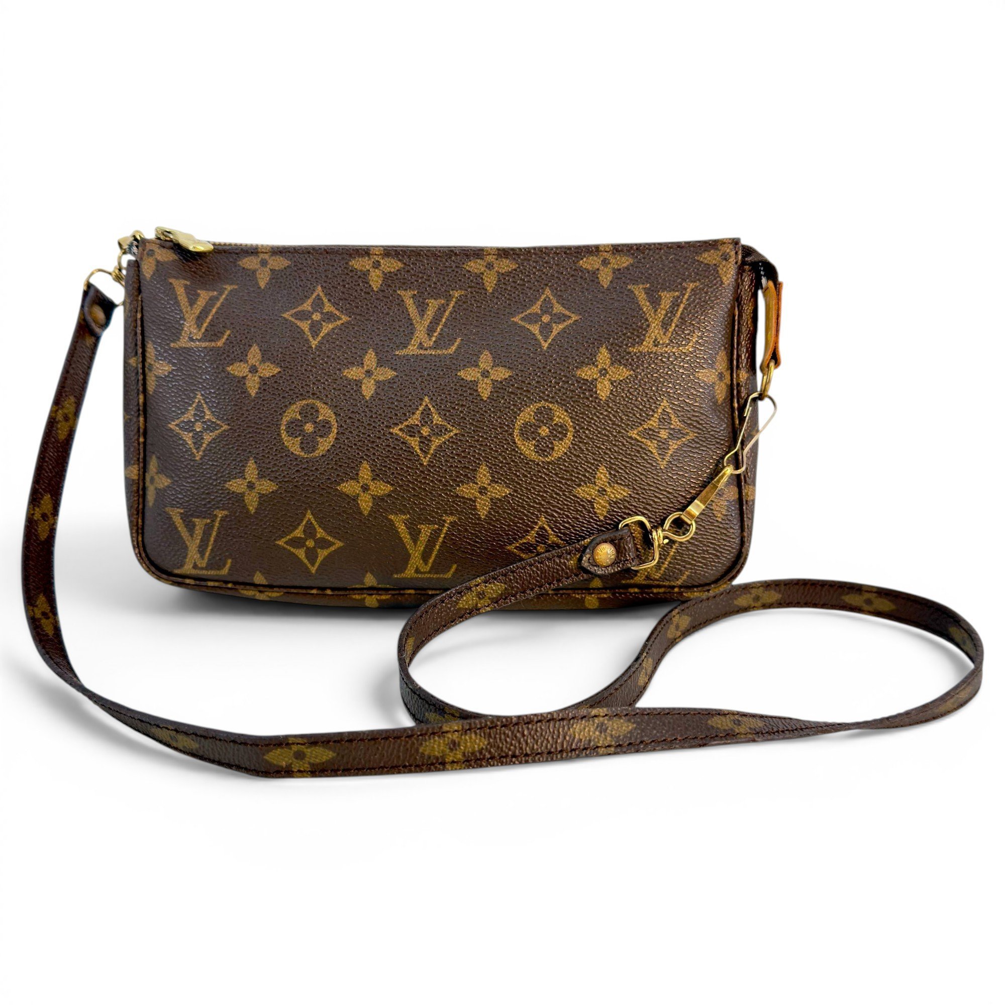 Pochette Accessoire leather handbag