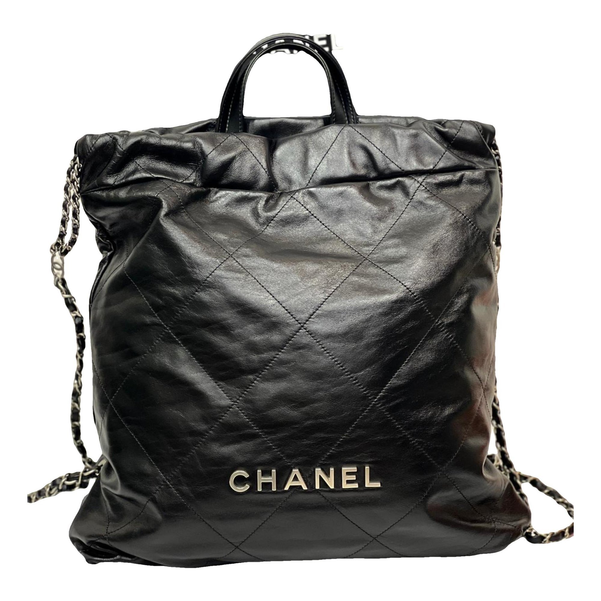 Chanel 22 leather bag