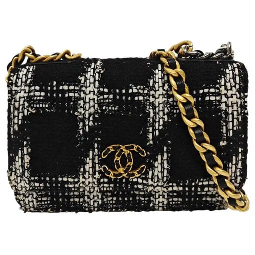Chanel 19 tweed handbag