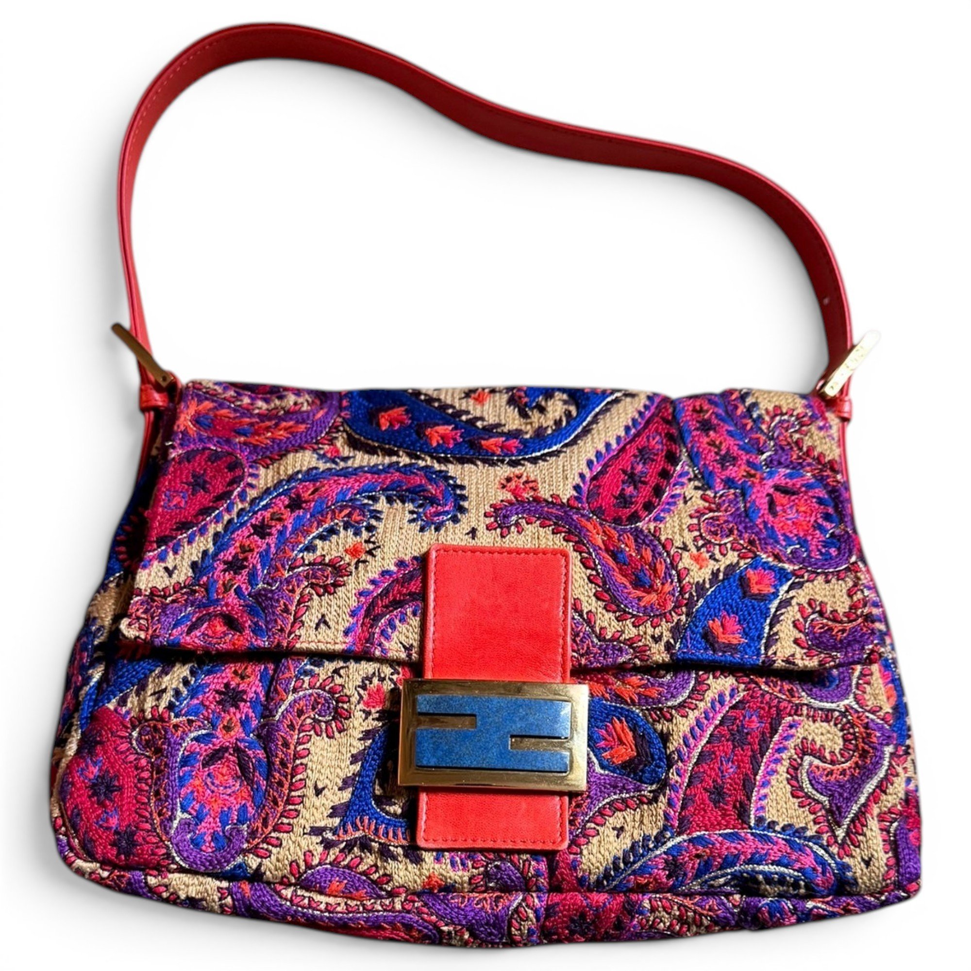 Baguette cloth handbag