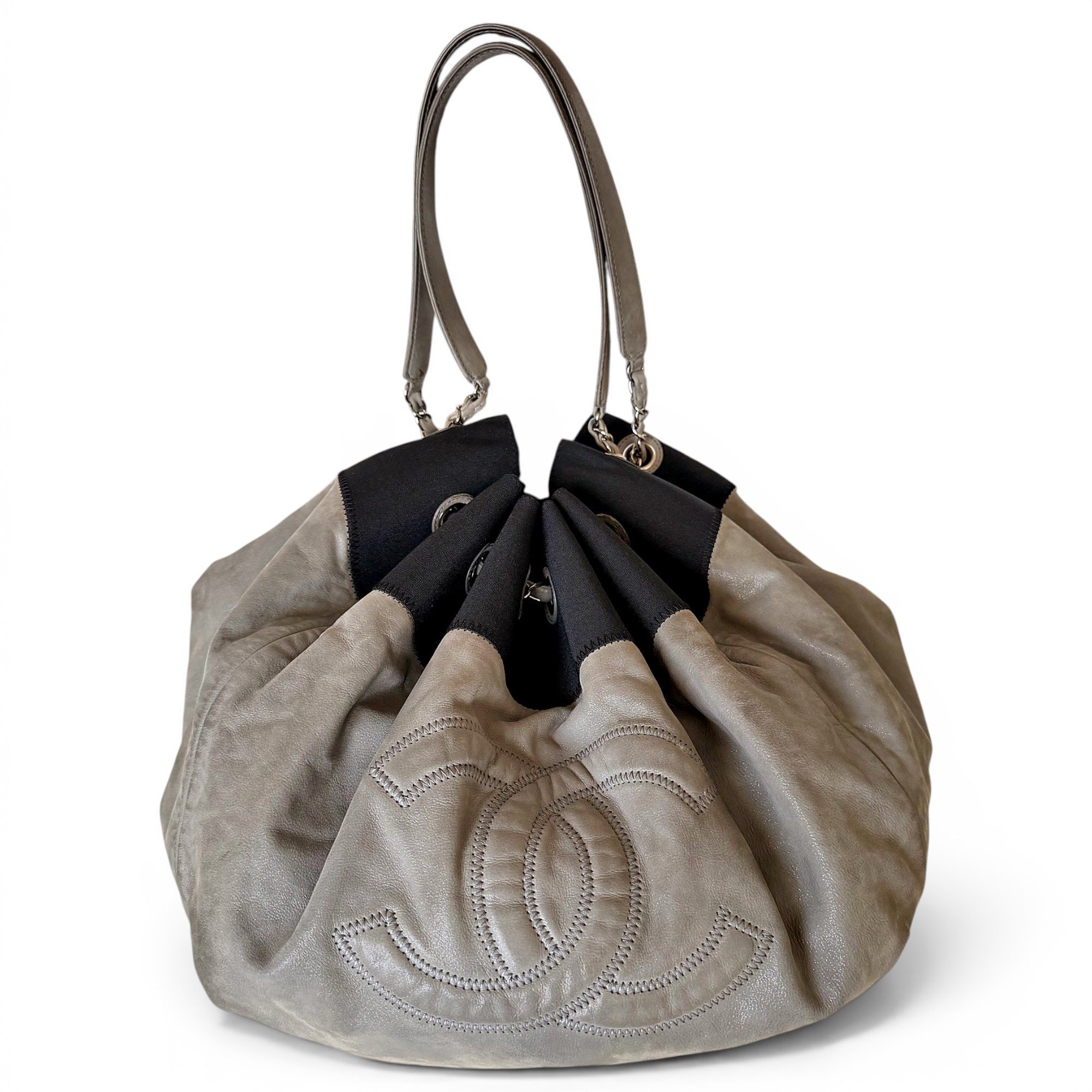 Leather bag