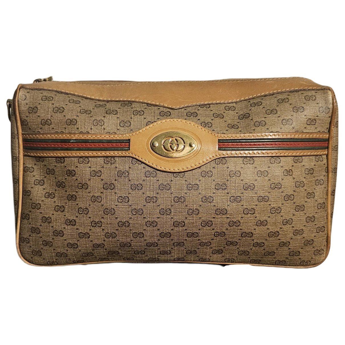 Interlocking leather clutch bag