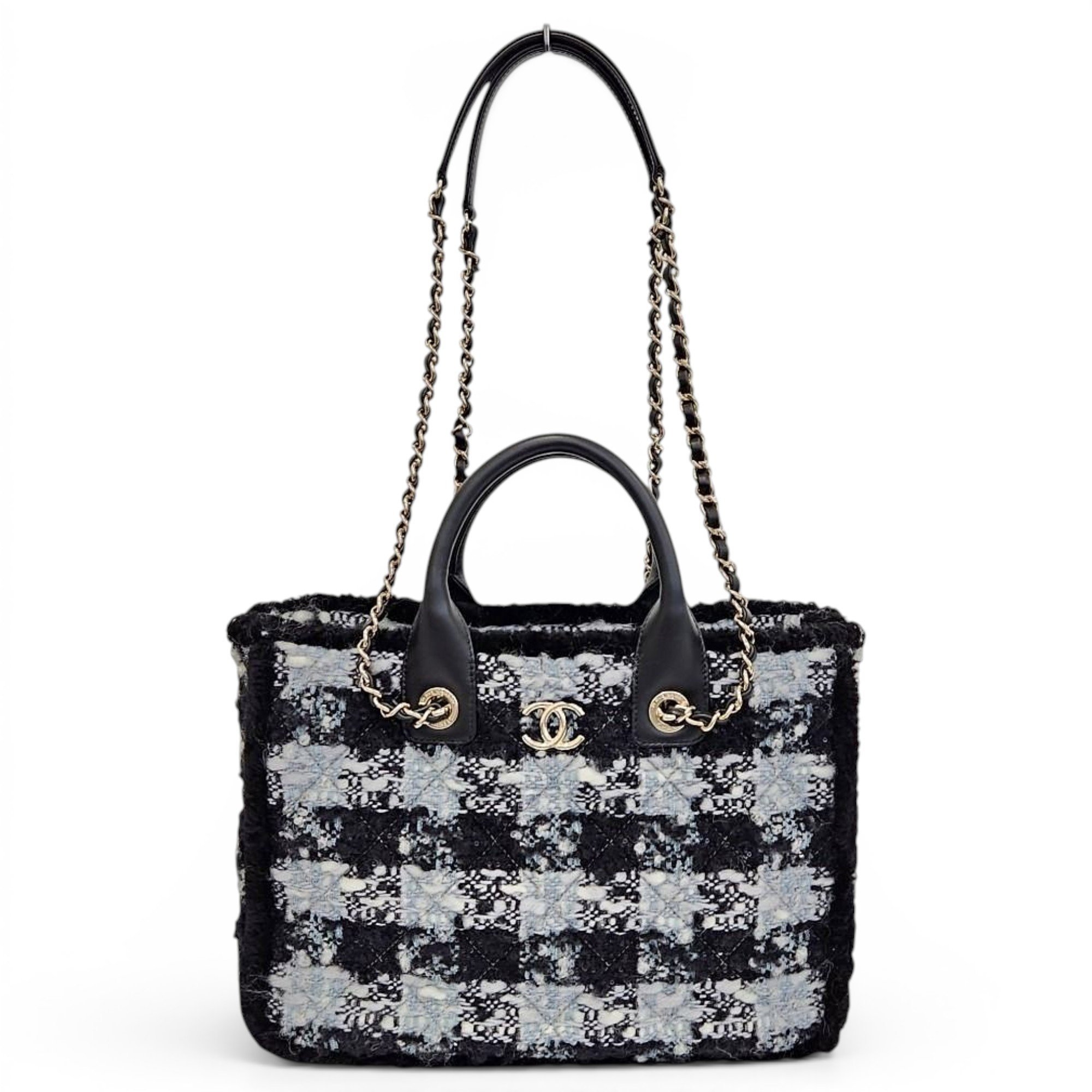 Tweed tote