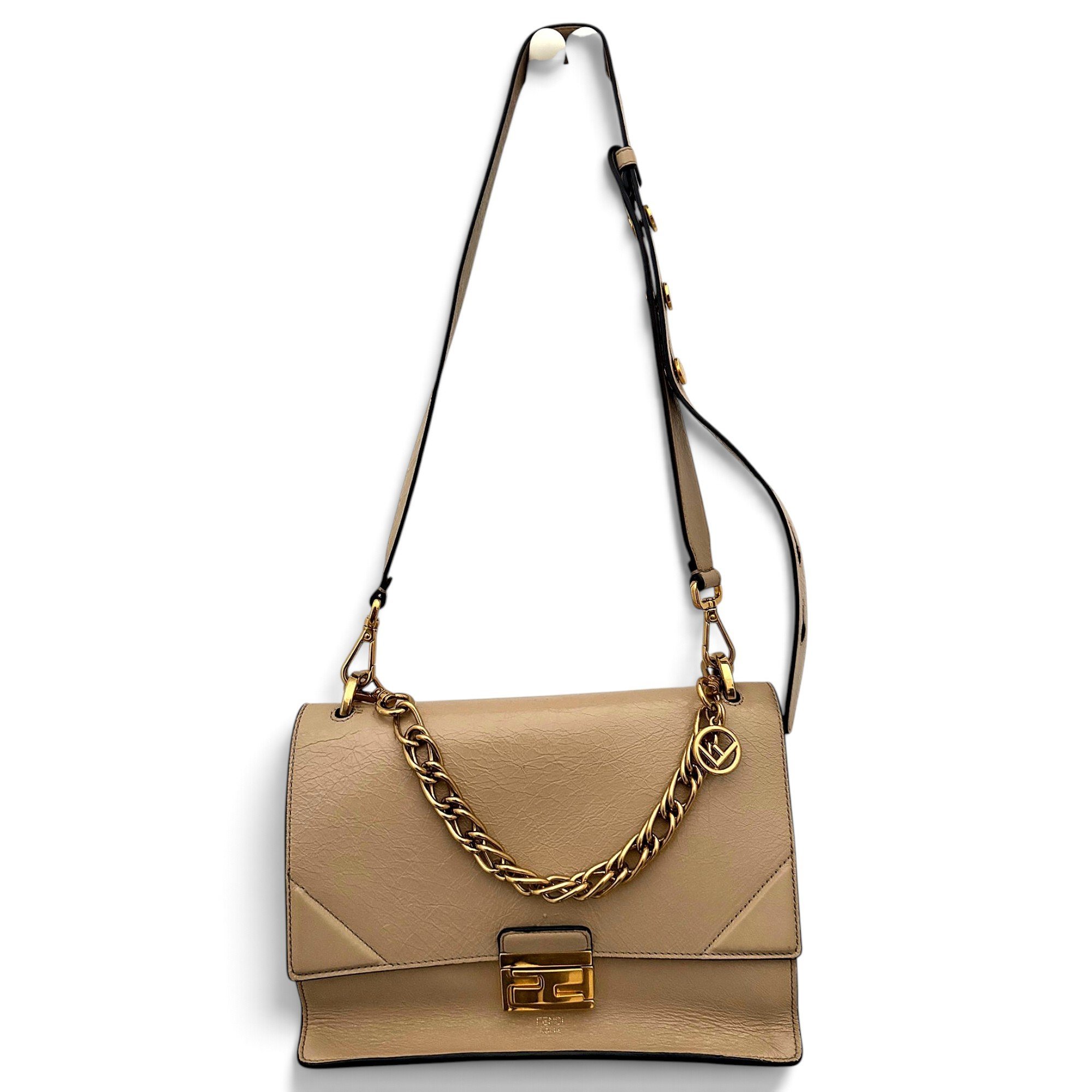 Kan U leather handbag
