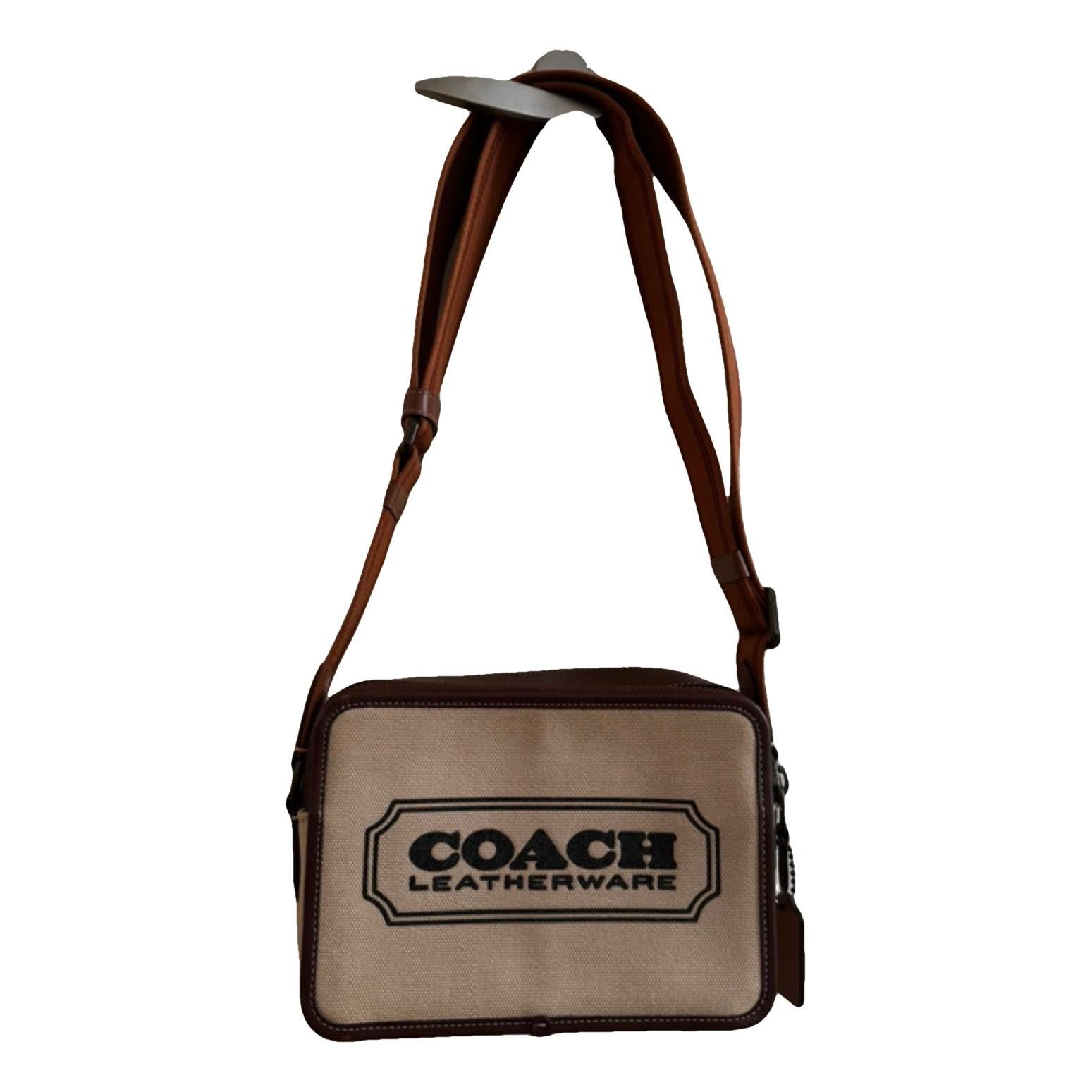 Leather crossbody bag