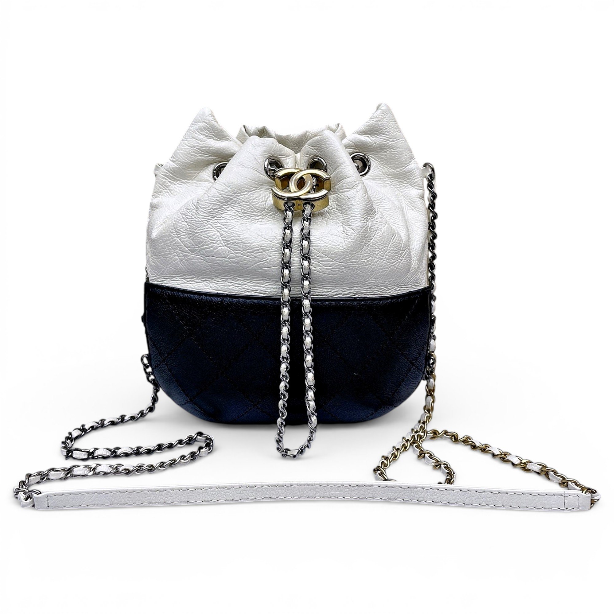 Gabrielle Bucket leather crossbody bag