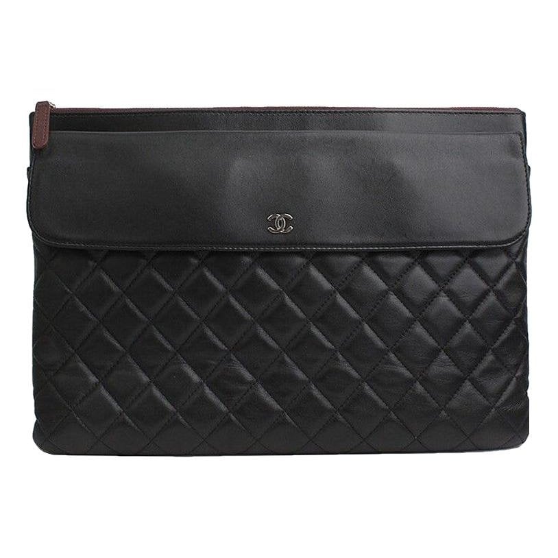 Leather clutch bag