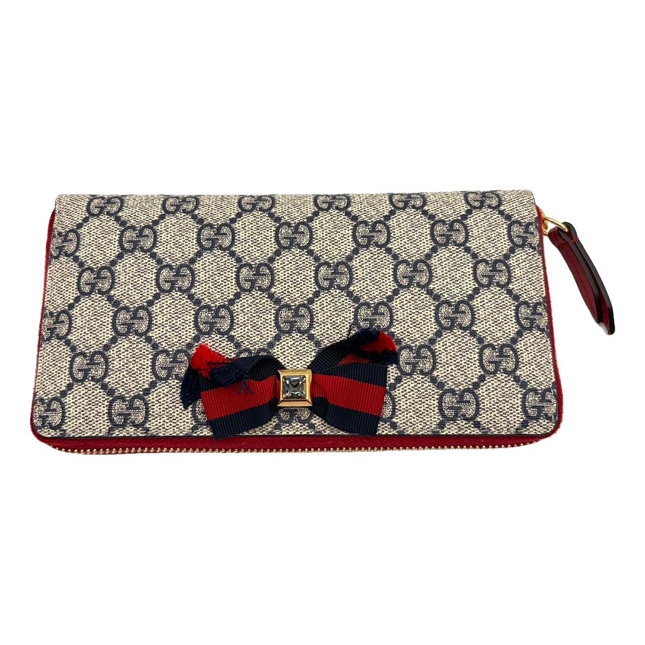 Cloth clutch bag