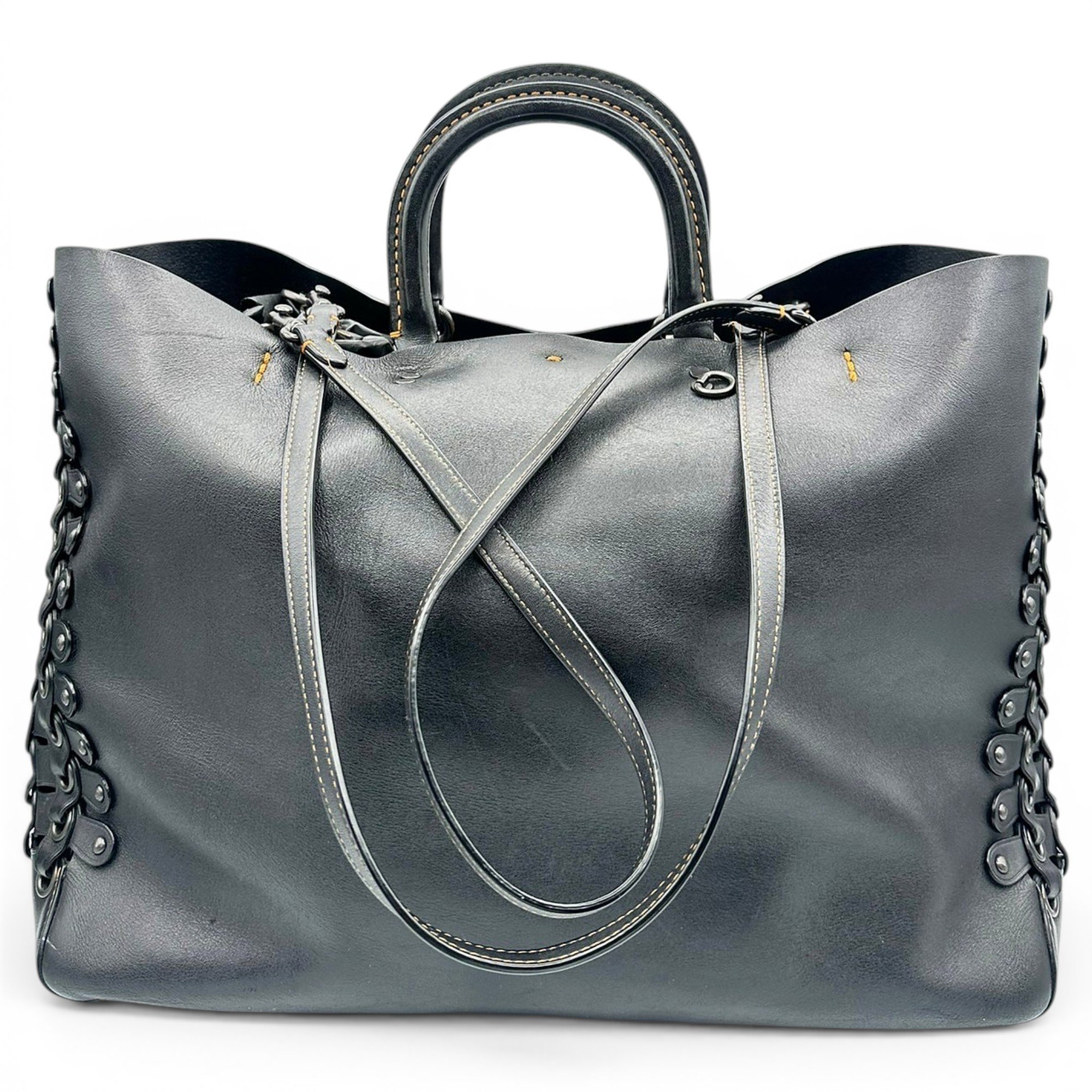 Leather tote