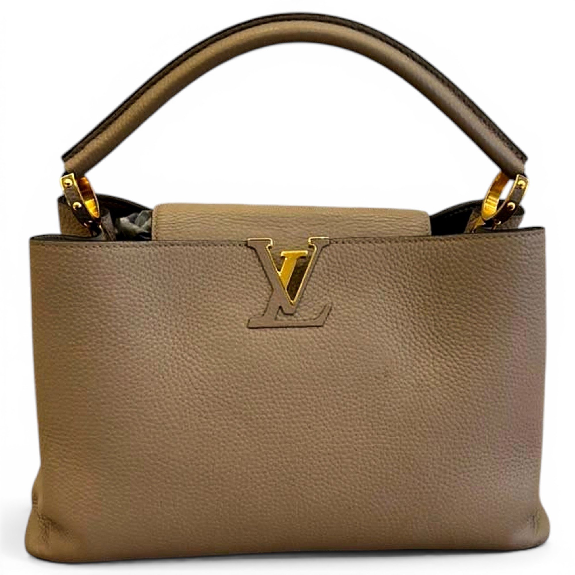 Capucines leather handbag