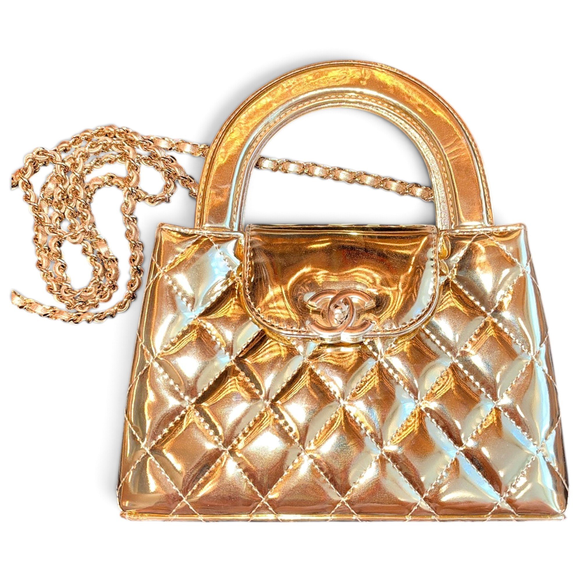 Trendy CC Top Handle patent leather handbag