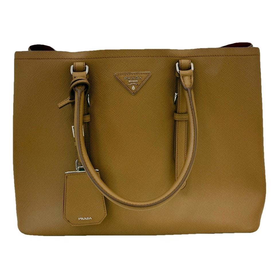 Double leather handbag