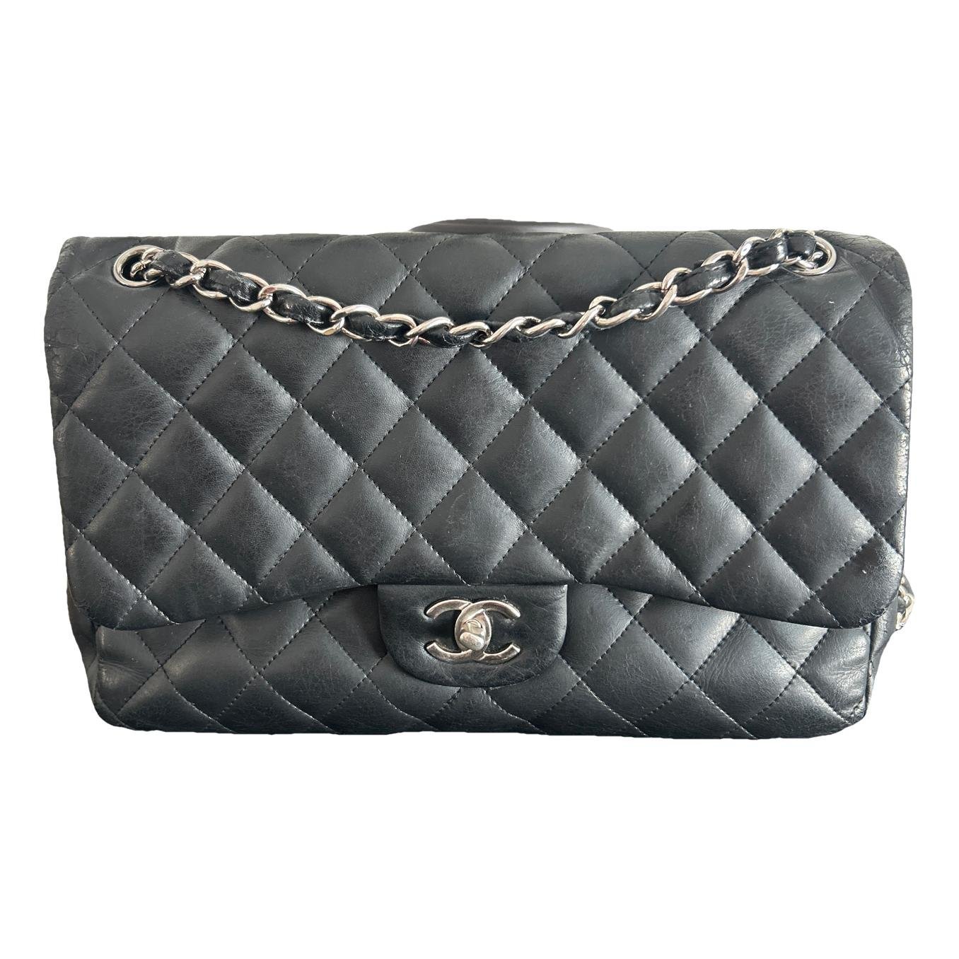 Timeless/Classique leather crossbody bag