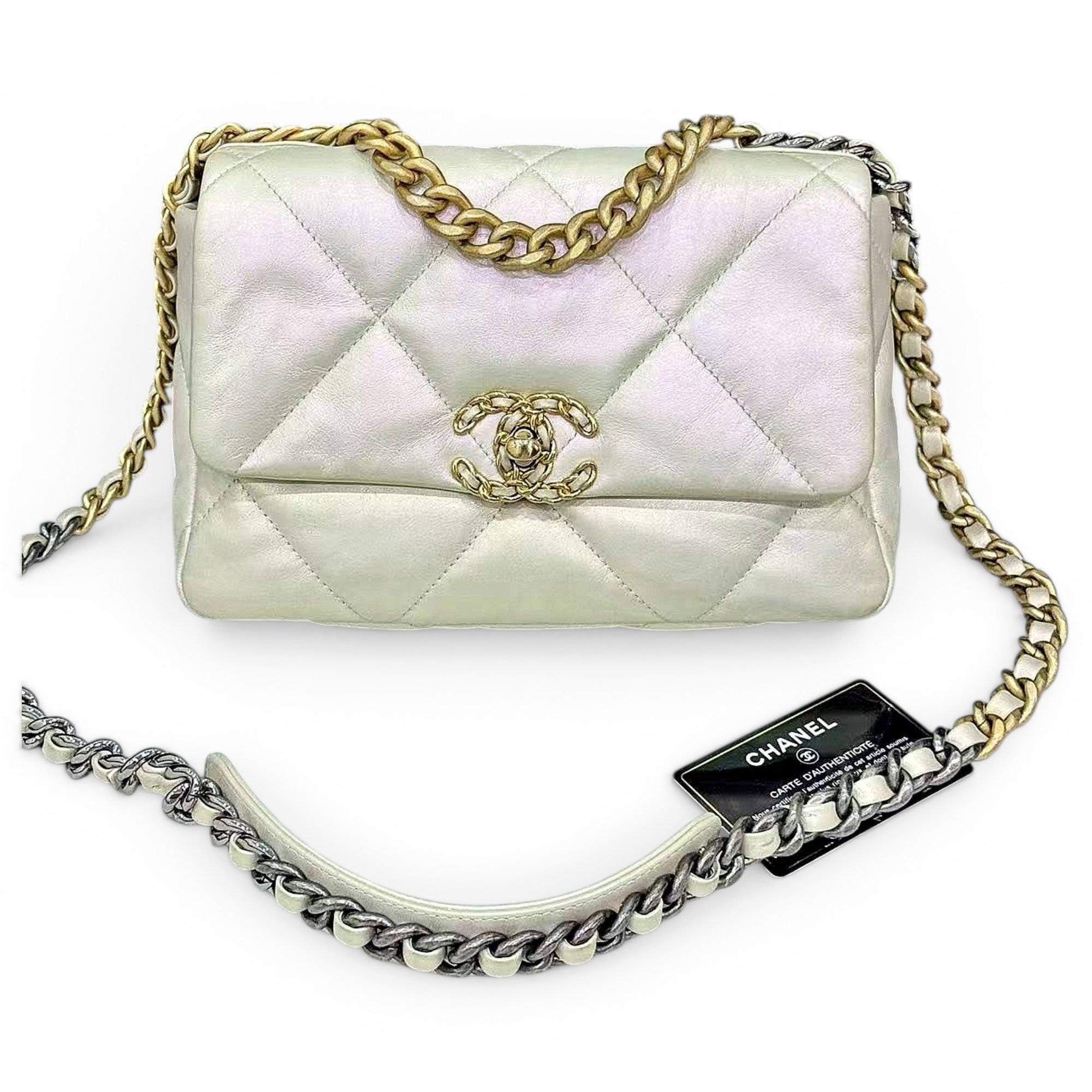Chanel 19 leather handbag