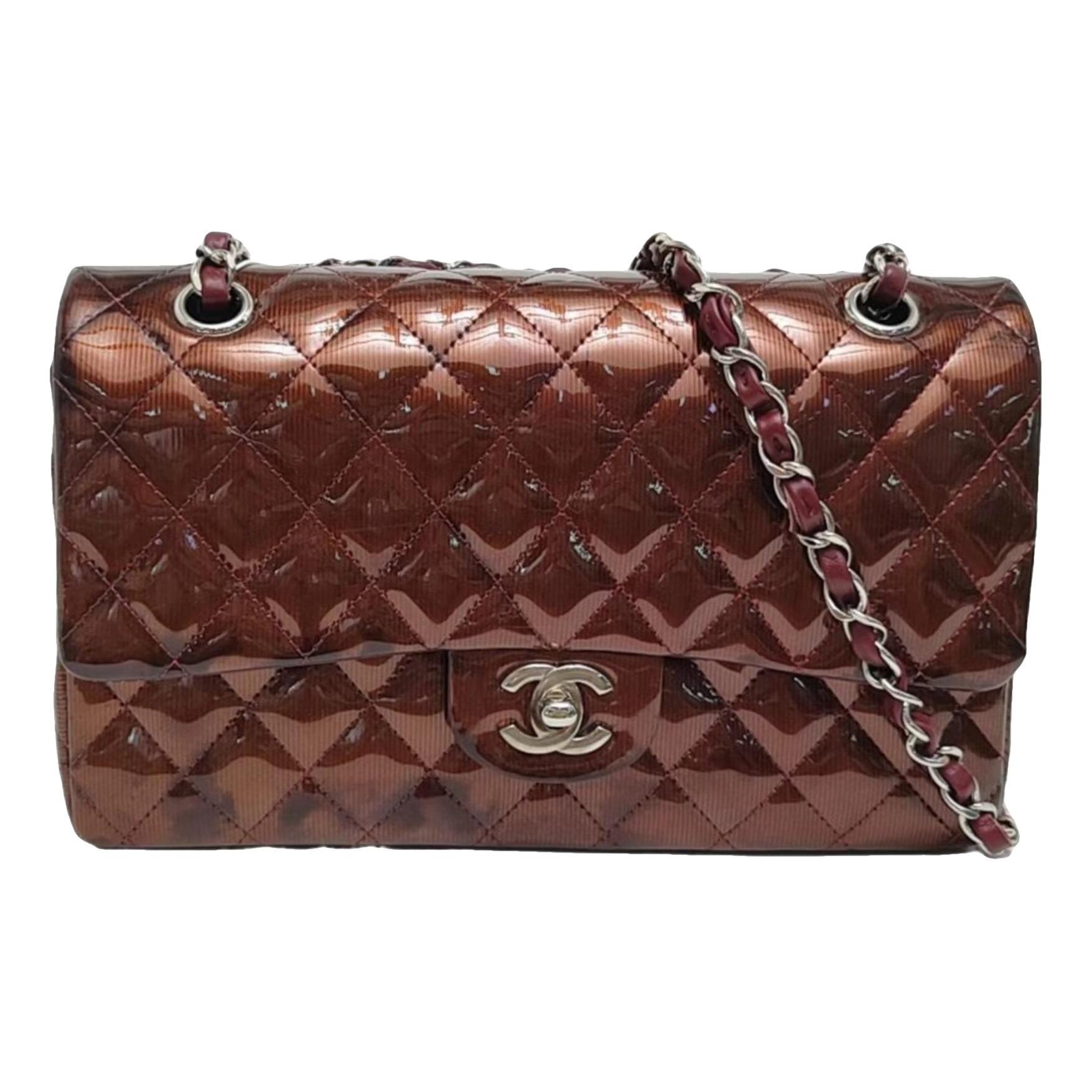 Timeless/Classique patent leather crossbody bag