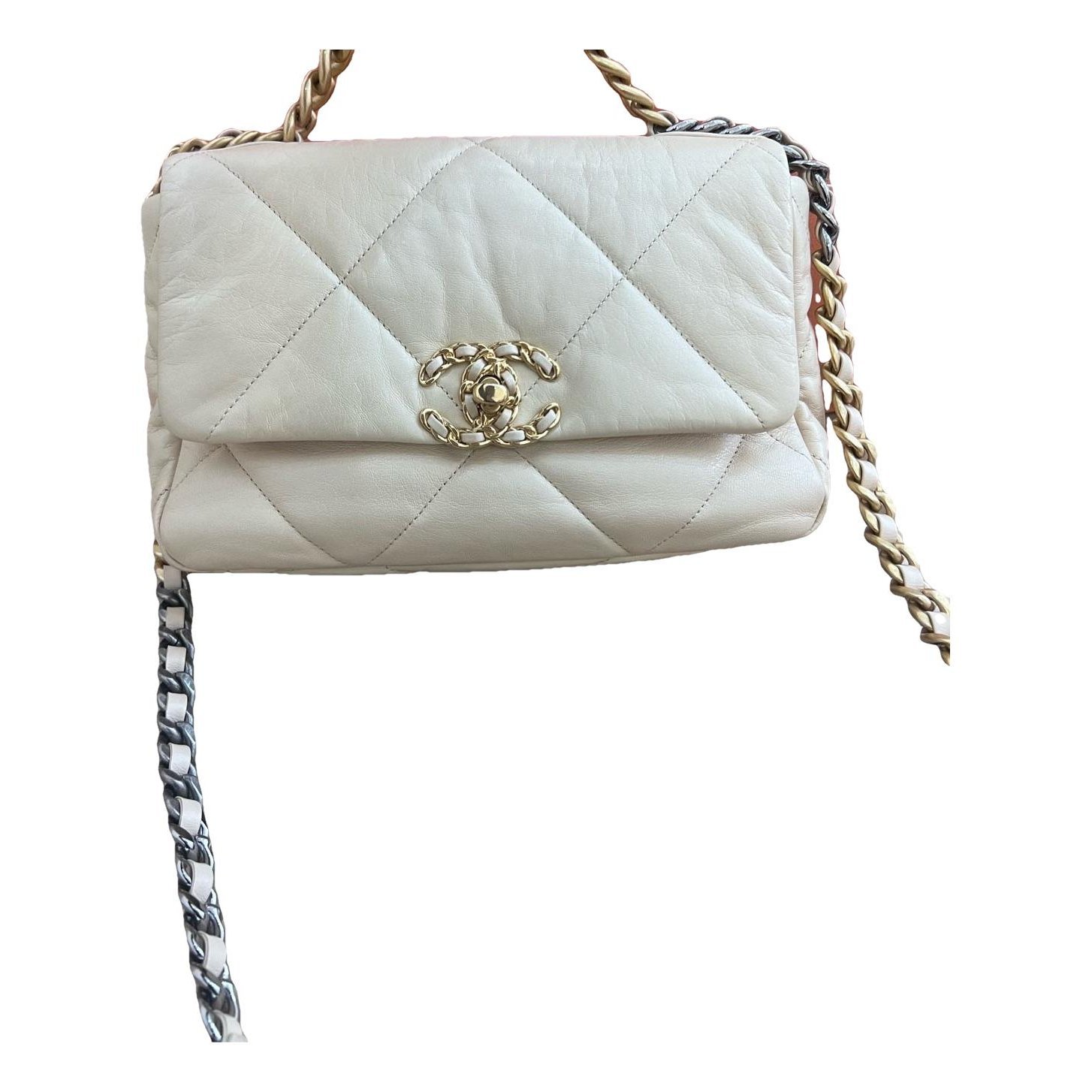 Chanel 19 leather handbag